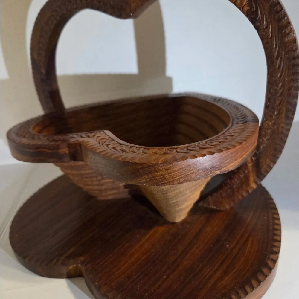 Collapsible Wooden Heart Basket Decor Spring